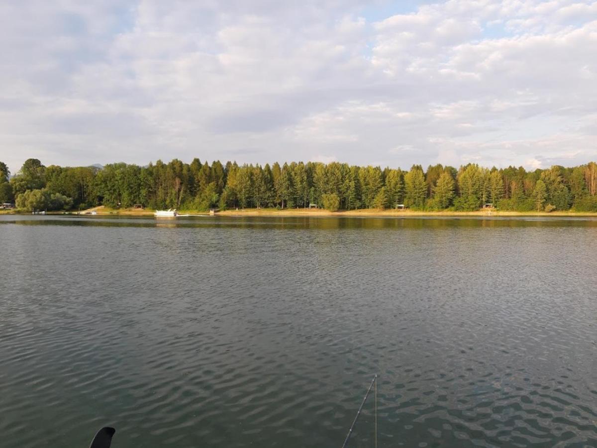 Chaty Rybarska Osada Liptovska Sielnica Bagian luar foto
